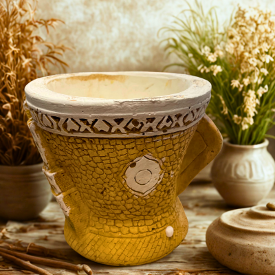 Yemeni Traditional Clay Incense Burner – Golden & White Handcrafted Design