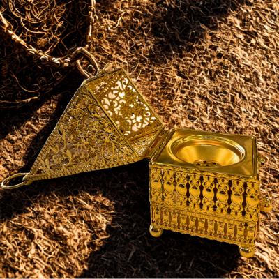 Metal Arabic Bakhoor Burner – Triangle Top Design