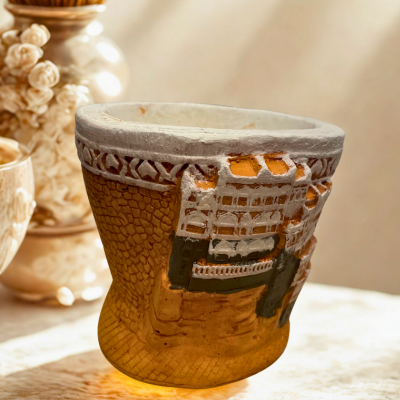 Yemeni Traditional Clay Incense Burner – Handcrafted Decorative Piece